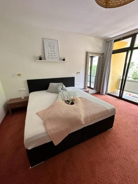 Pension Columbia Inkl. Fruehstueck Im Zentraum Bad Gleichenberg Exterior photo